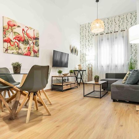 3Br Apartment With Parking And Patio In The Center By Rems Malaga Exterior photo