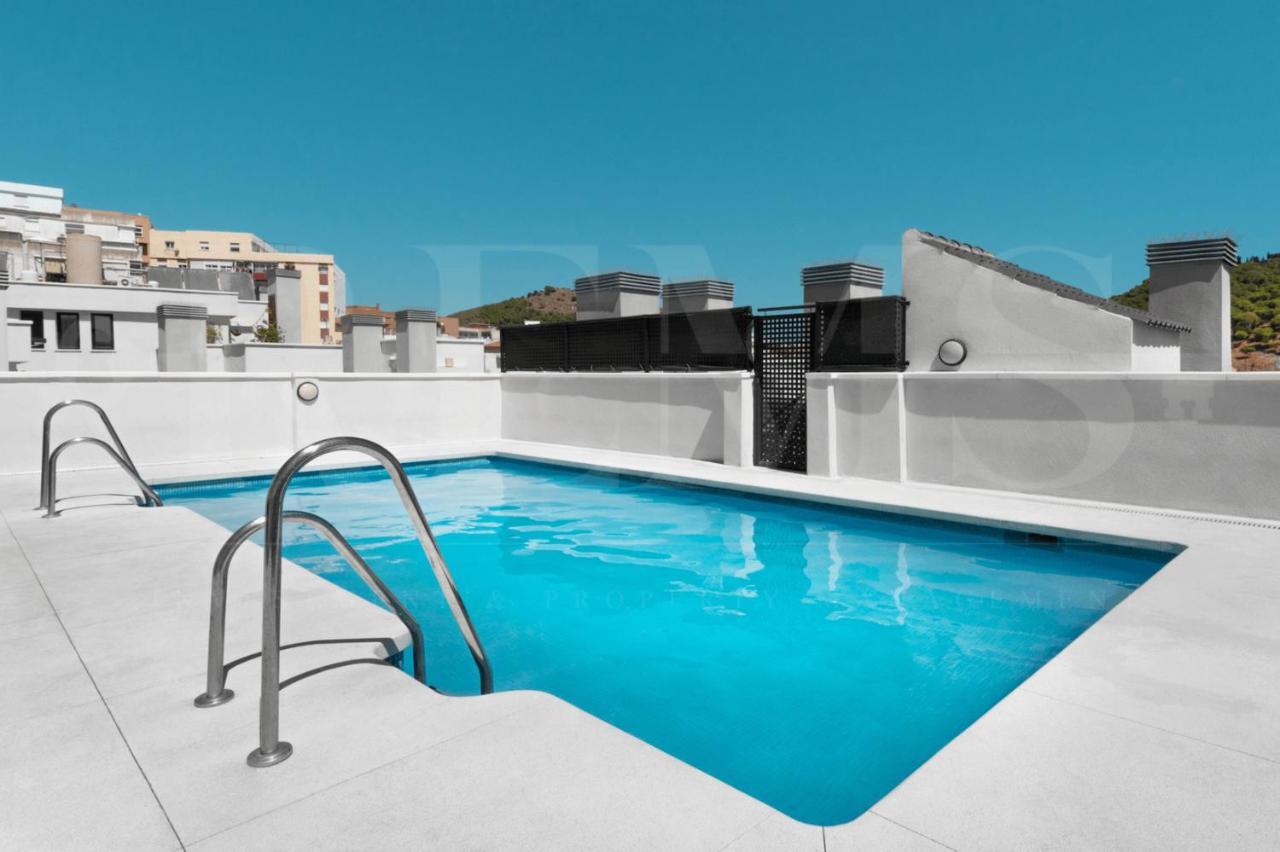 3Br Apartment With Parking And Patio In The Center By Rems Malaga Exterior photo