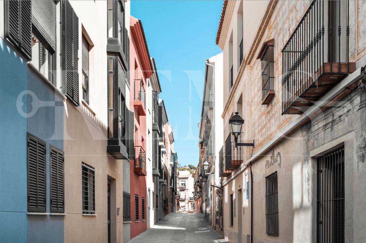 3Br Apartment With Parking And Patio In The Center By Rems Malaga Exterior photo