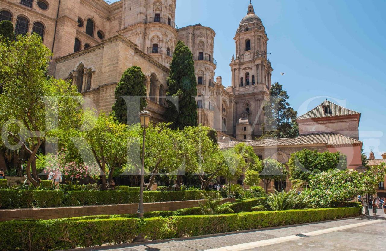 3Br Apartment With Parking And Patio In The Center By Rems Malaga Exterior photo